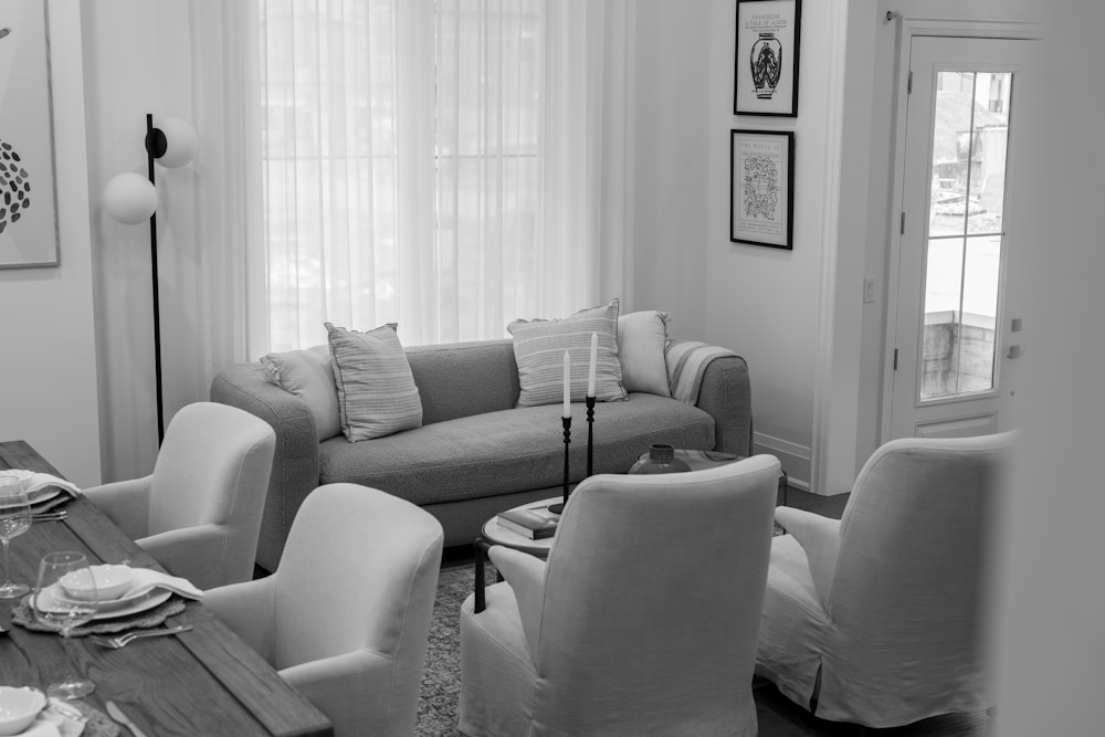 Furniture supplier guide article image