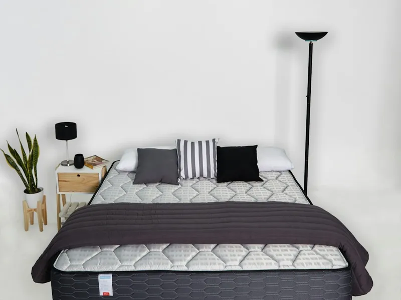 Hotel mattresses and wholesale mattress supply