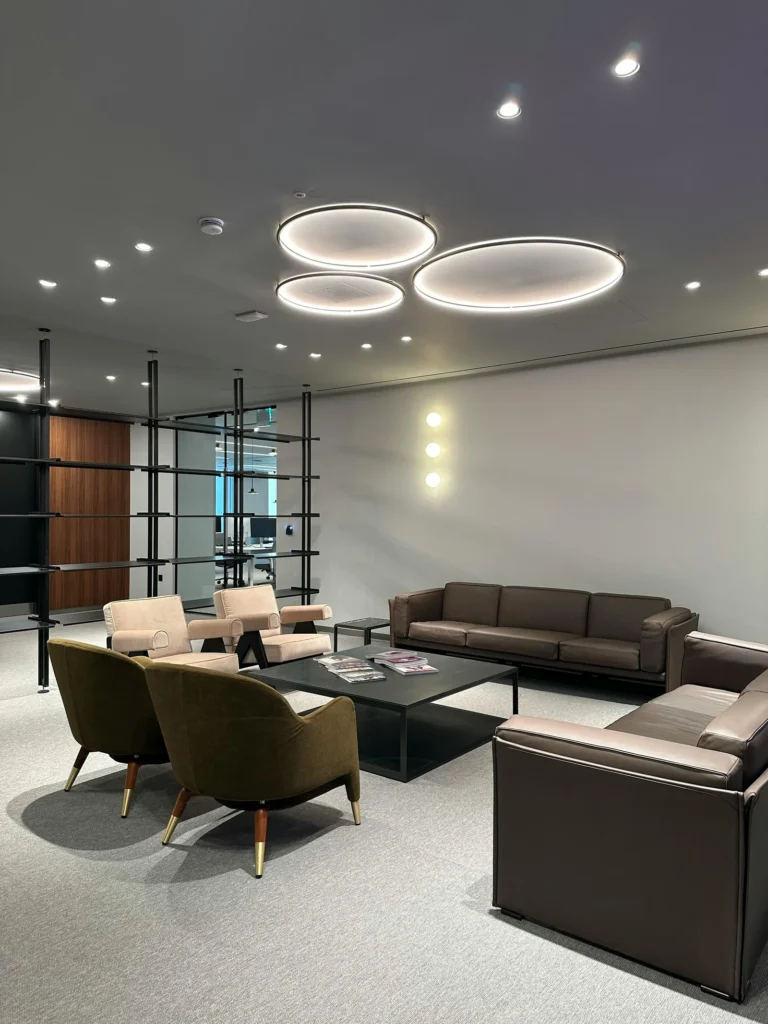 Custom sofa manufacturer hotel lobby sofa scene
