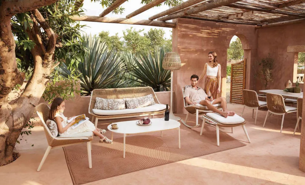 Balcony outdoor furniture for hotel and villa projects