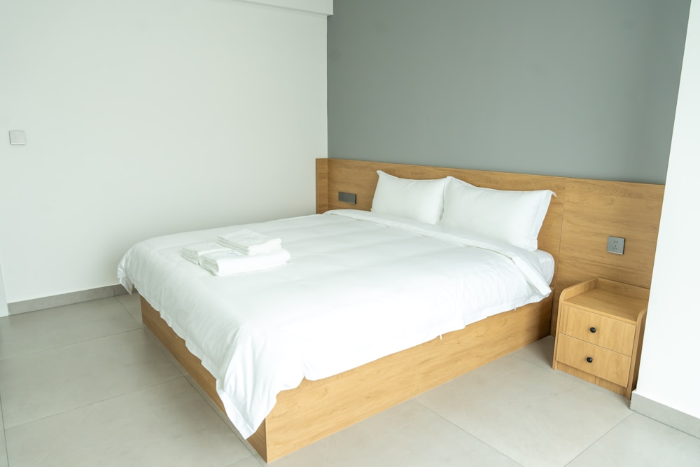 Hotel furniture scope with bed and casegoods
