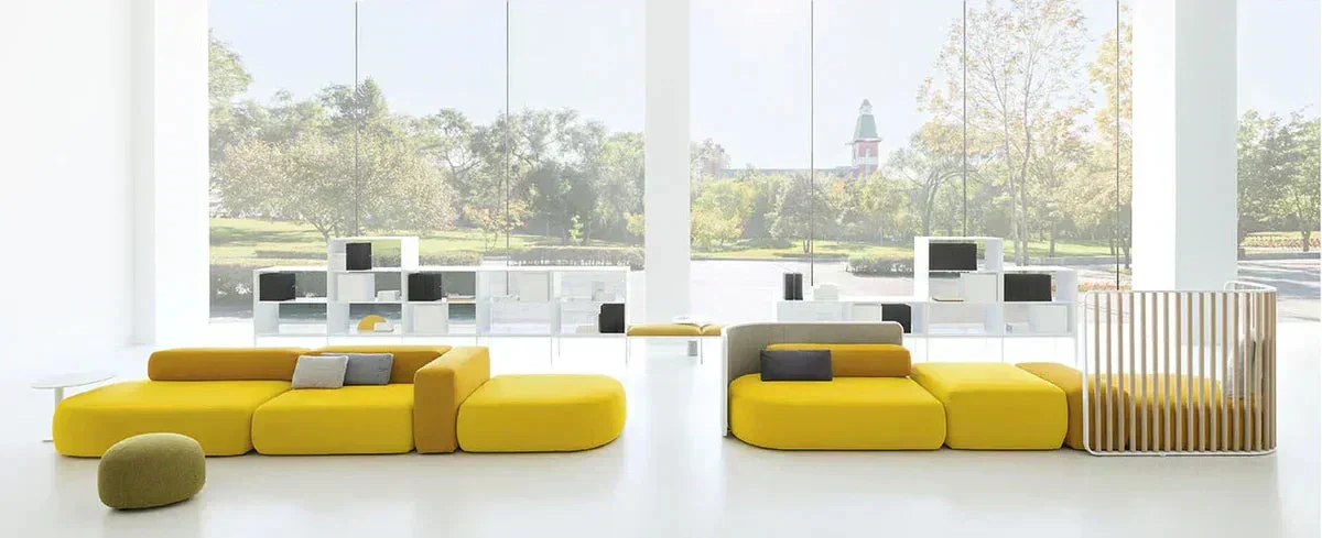Modular office lounge seating for flexible workplace layout Modular office lounge seating for flexible workplace layout